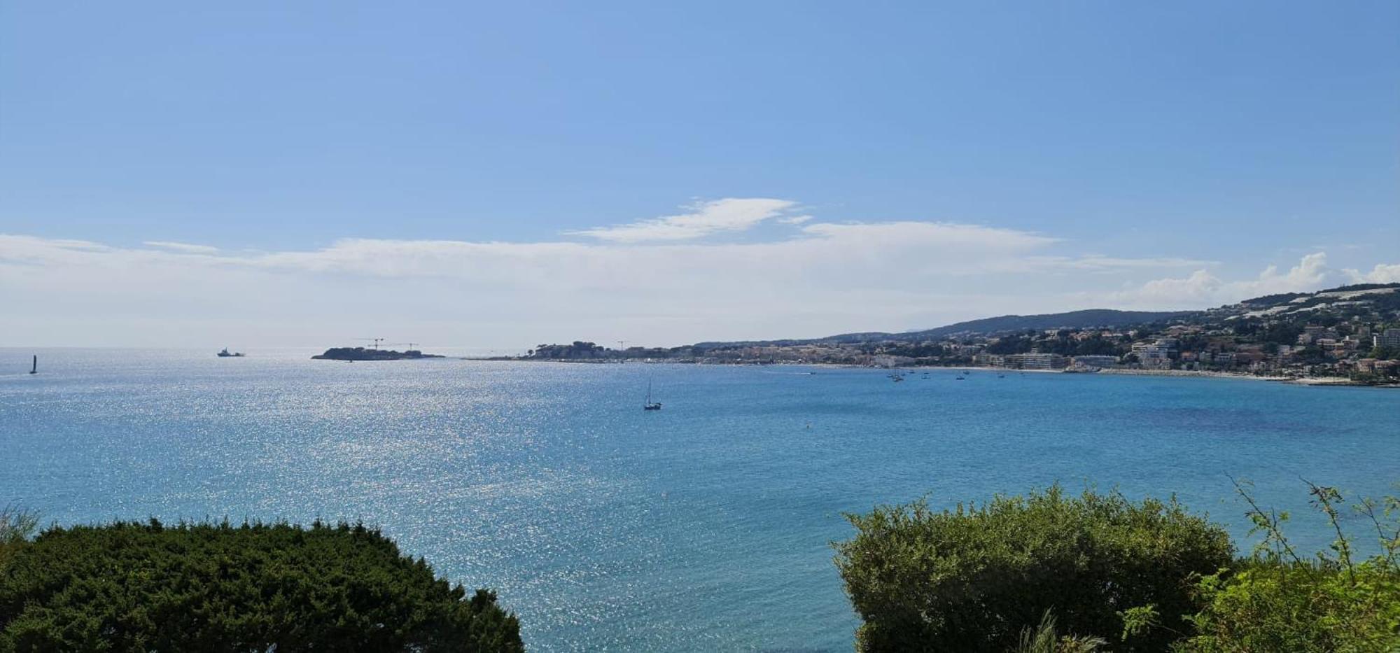Villa Sur La Mer, 4 Chambres - 8 Personnes ซานารี-ซูร์-แมร์ ภายนอก รูปภาพ
